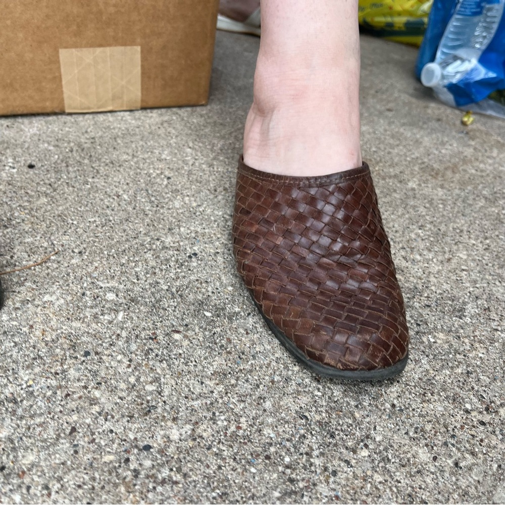Well Worn Genuine Leather Made in Brazil Slip on Heeled Sandal Shoes